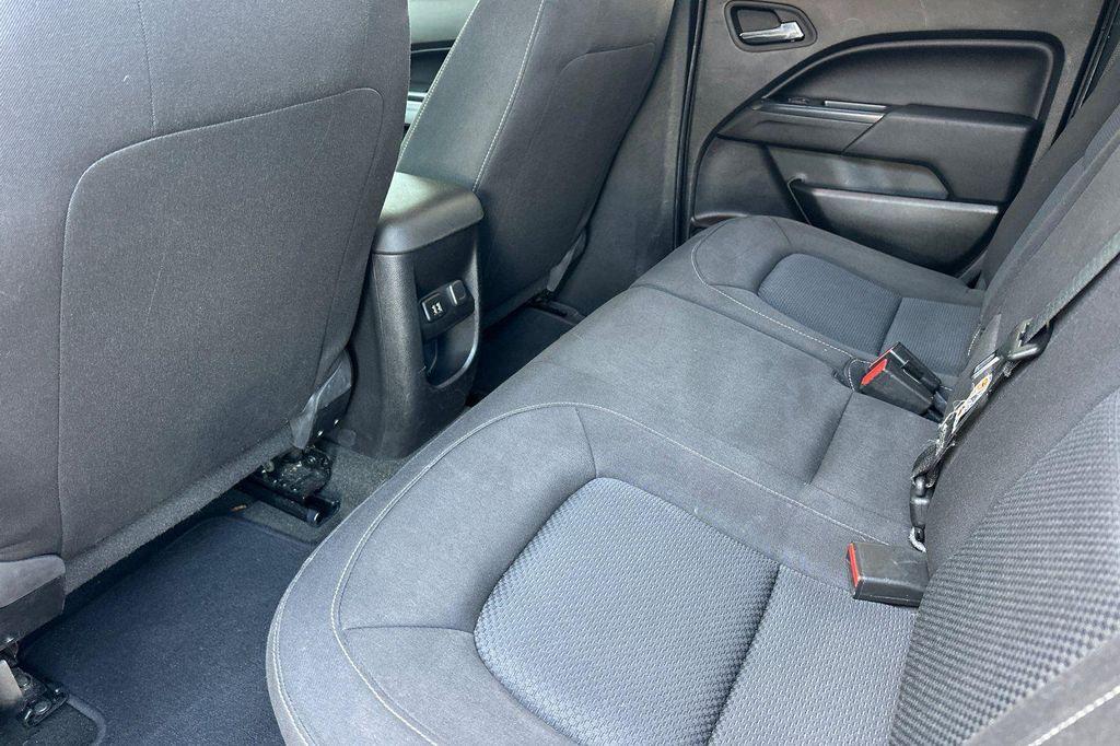 used 2015 Chevrolet Colorado car, priced at $15,395