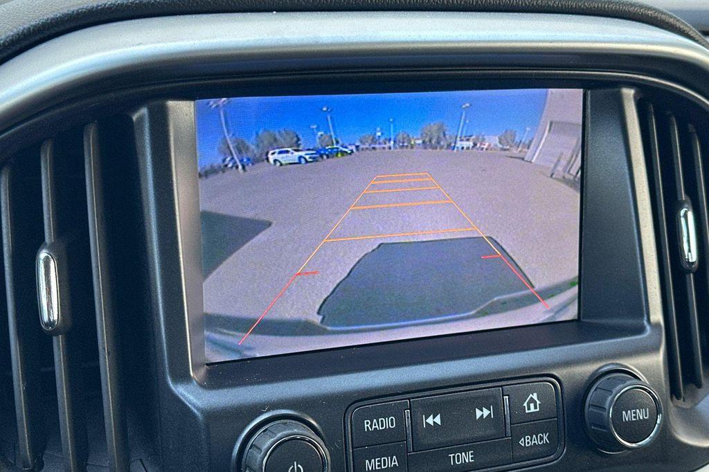 used 2015 Chevrolet Colorado car, priced at $15,395