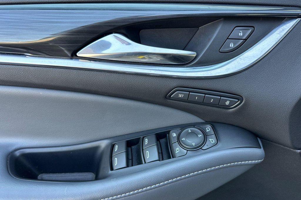 used 2024 Buick Enclave car, priced at $31,995