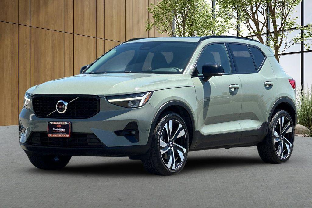 used 2023 Volvo XC40 car, priced at $25,795