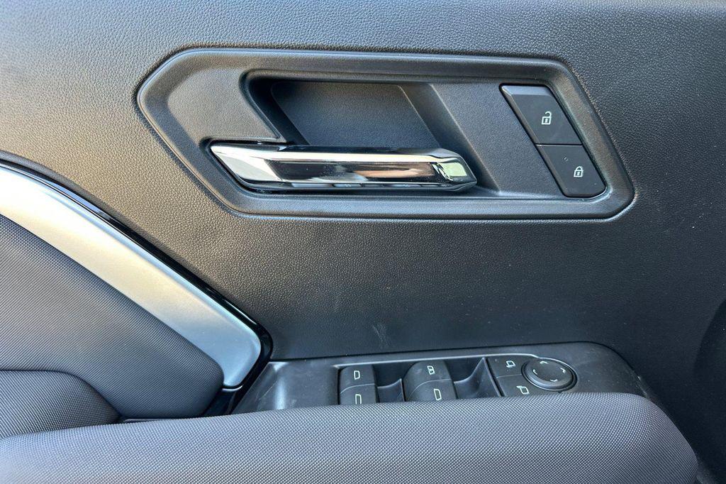 new 2026 Chevrolet Colorado car, priced at $45,695