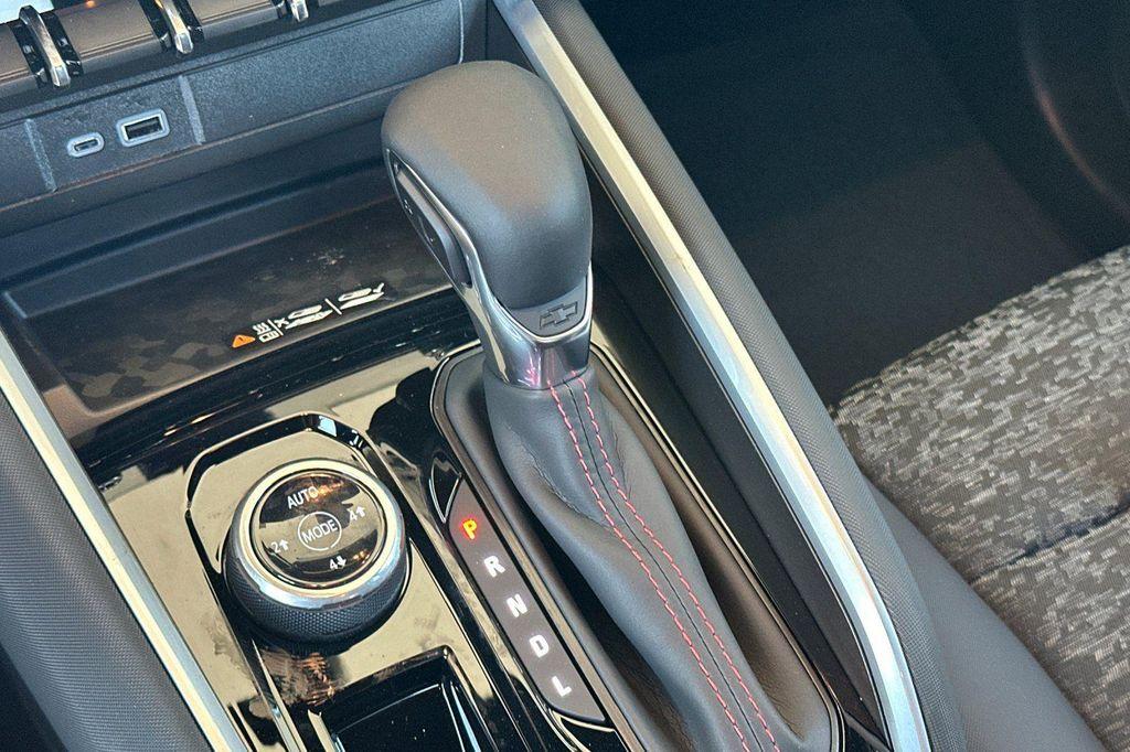 new 2026 Chevrolet Colorado car, priced at $45,695