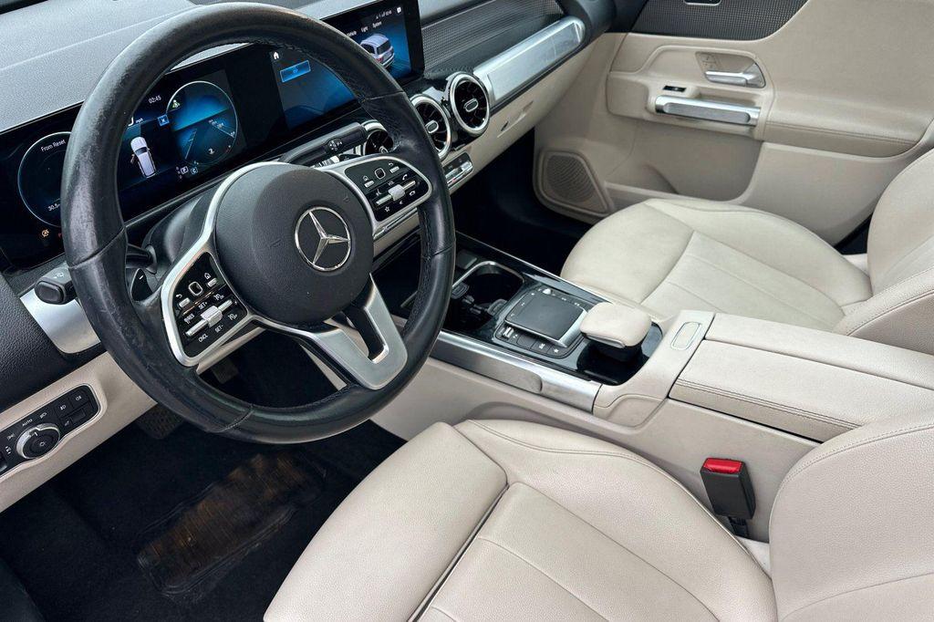 used 2022 Mercedes-Benz GLB 250 car, priced at $23,895
