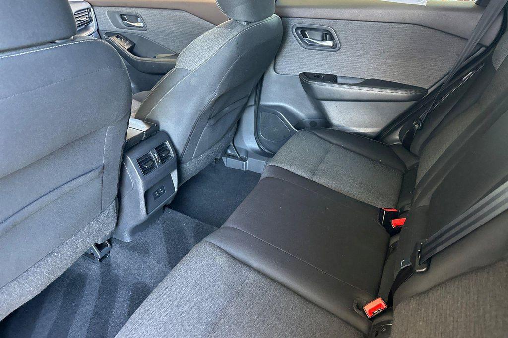 used 2022 Nissan Rogue car, priced at $17,949