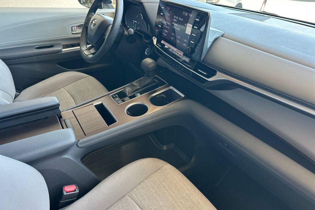 used 2024 Toyota Sienna car, priced at $42,895