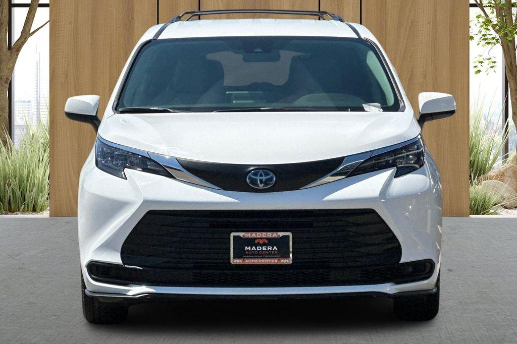 used 2024 Toyota Sienna car, priced at $42,895