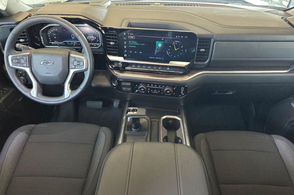 used 2025 Chevrolet Silverado 1500 car, priced at $52,895