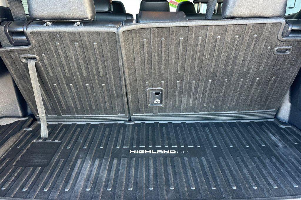 used 2020 Toyota Highlander Hybrid car, priced at $29,395