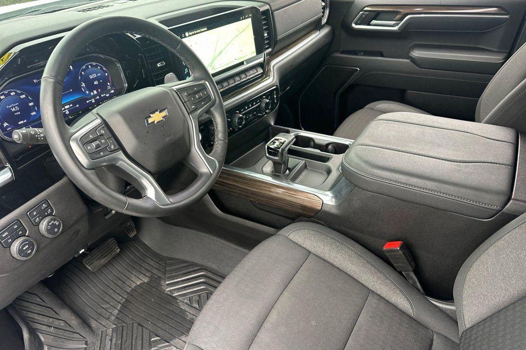 used 2025 Chevrolet Silverado 1500 car, priced at $46,188