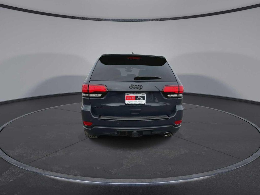 used 2017 Jeep Grand Cherokee car, priced at $10,290