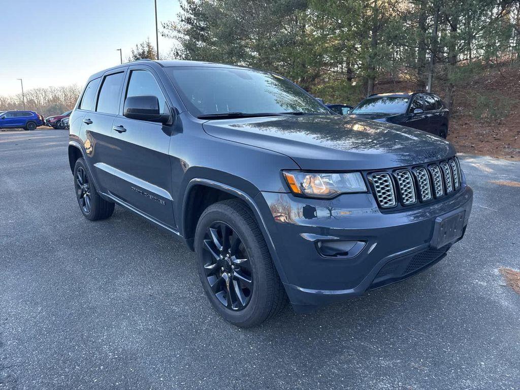 used 2017 Jeep Grand Cherokee car, priced at $10,590