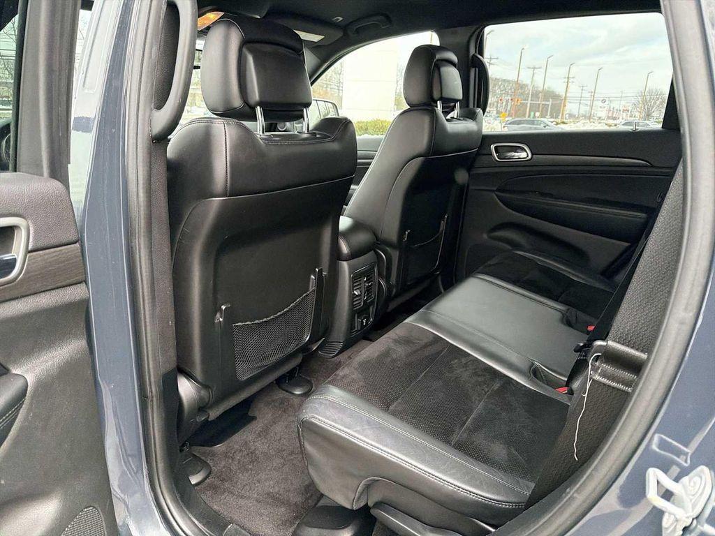 used 2017 Jeep Grand Cherokee car, priced at $10,290