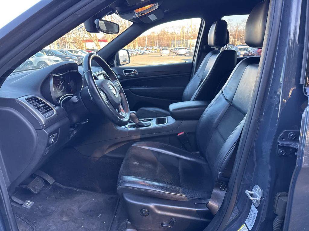 used 2017 Jeep Grand Cherokee car, priced at $10,590