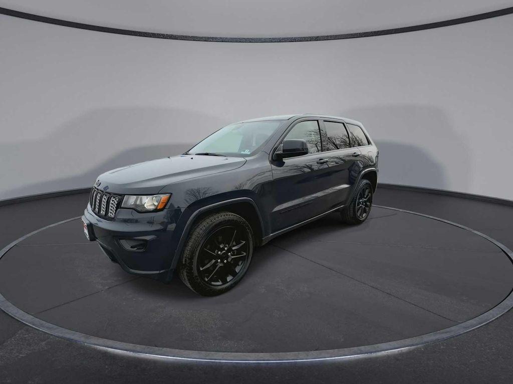 used 2017 Jeep Grand Cherokee car, priced at $10,290