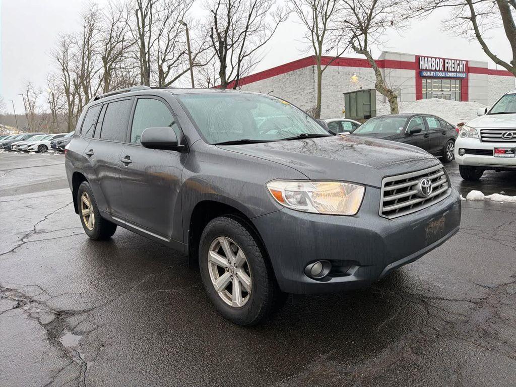 used 2010 Toyota Highlander car, priced at $7,990