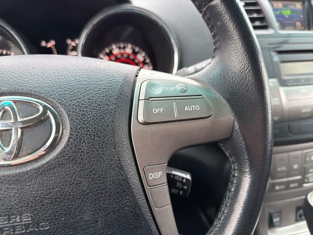 used 2010 Toyota Highlander car, priced at $7,990