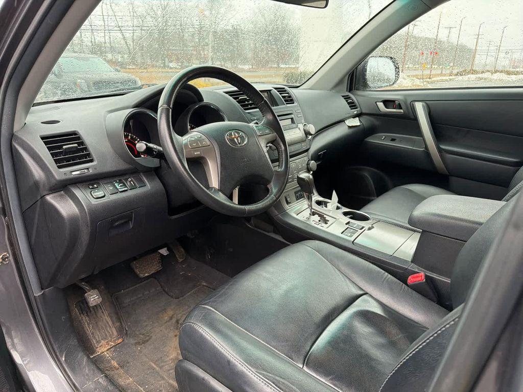 used 2010 Toyota Highlander car, priced at $7,990