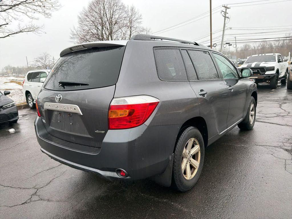 used 2010 Toyota Highlander car, priced at $7,990