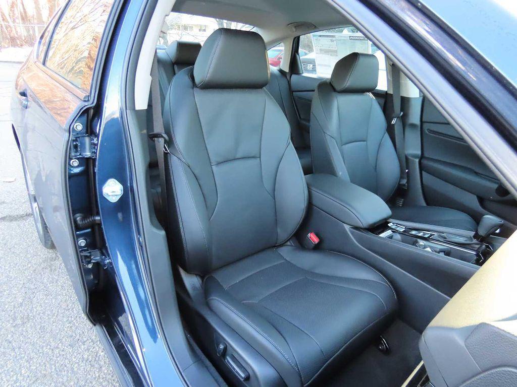 new 2026 Honda Accord Hybrid car, priced at $37,072