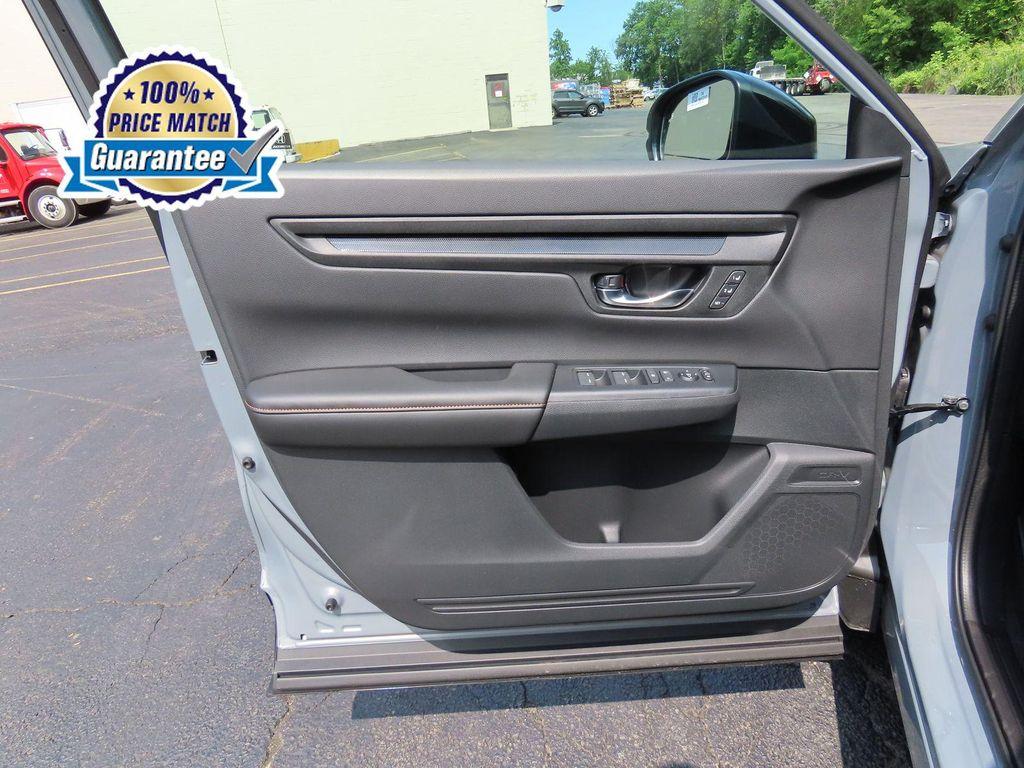 new 2026 Honda CR-V Hybrid car, priced at $40,108