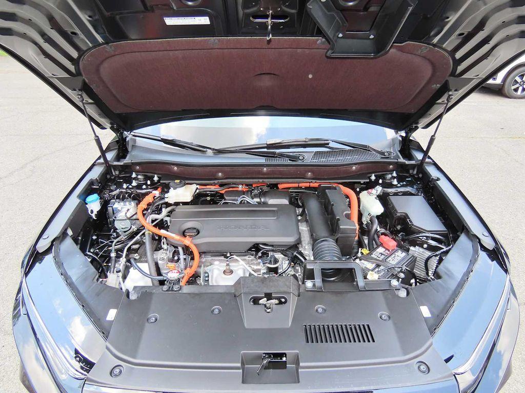new 2026 Honda CR-V Hybrid car, priced at $43,976