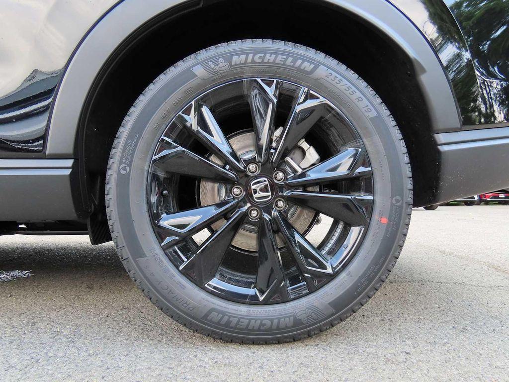 new 2026 Honda CR-V Hybrid car, priced at $43,976