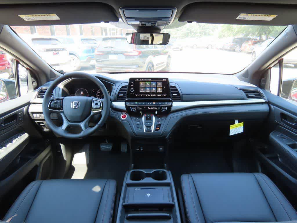 new 2026 Honda Odyssey car, priced at $44,643