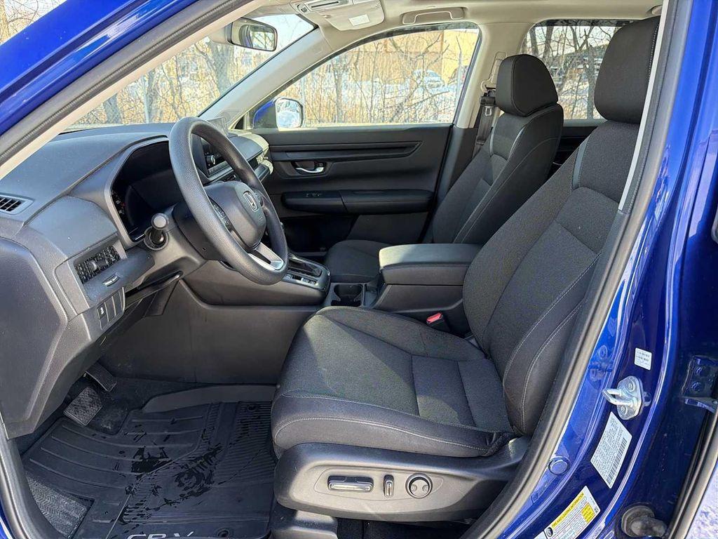 used 2023 Honda CR-V car, priced at $26,990