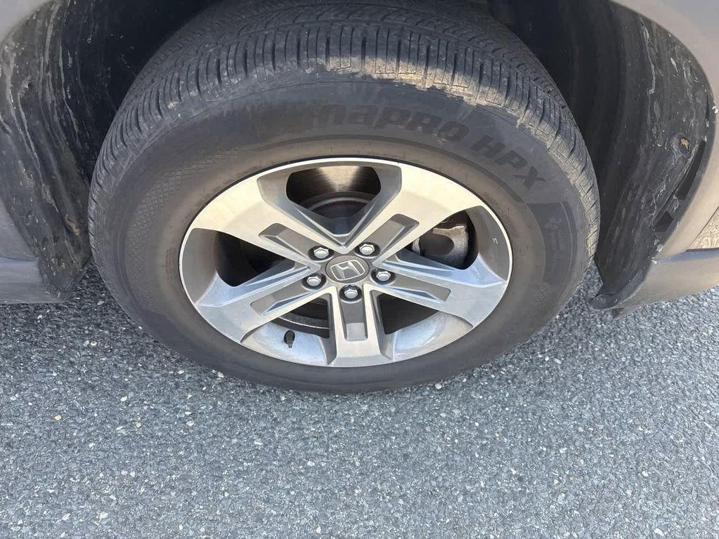 used 2023 Honda Pilot car, priced at $34,989