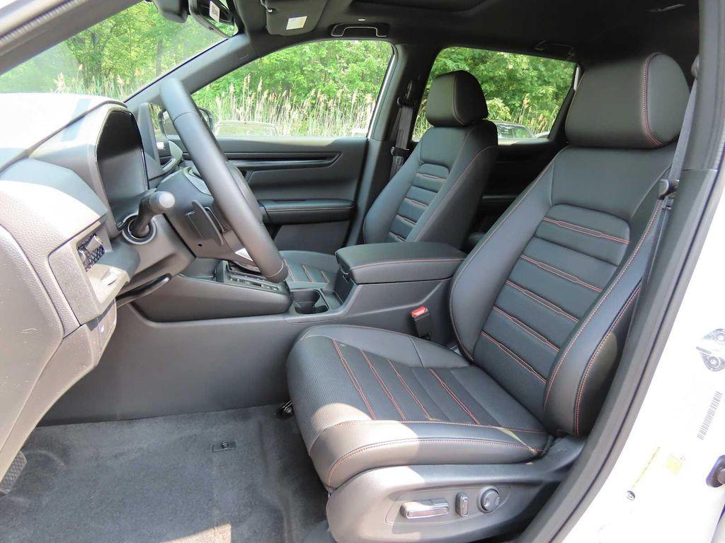 new 2026 Honda CR-V Hybrid car, priced at $40,108