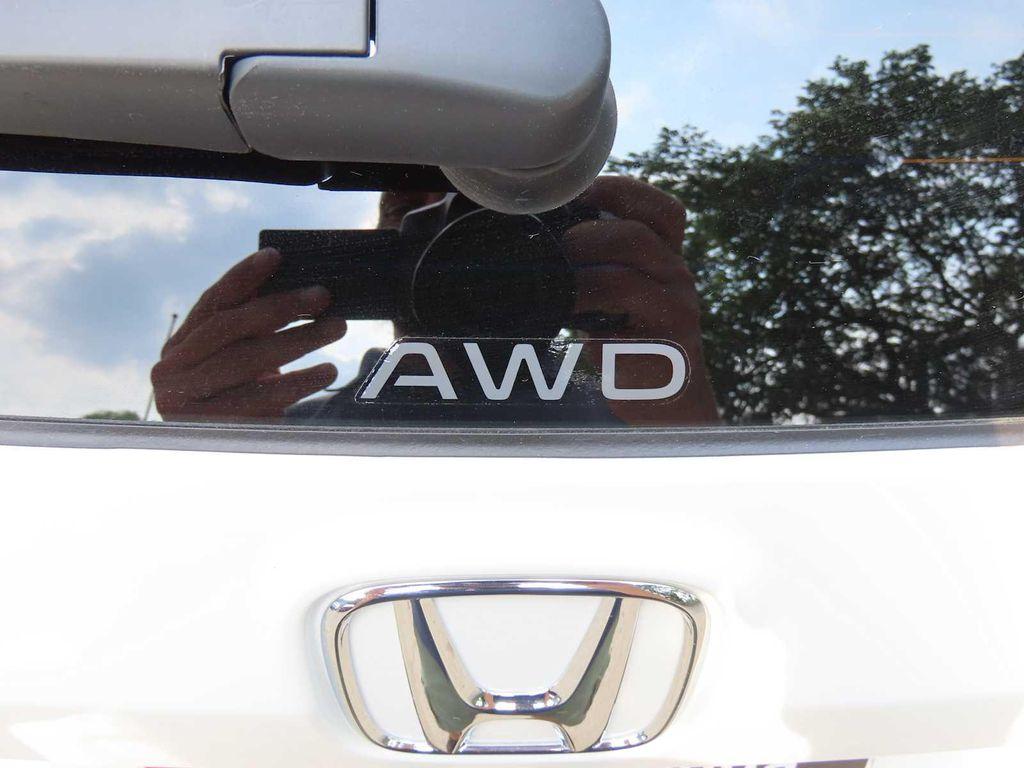 new 2026 Honda CR-V Hybrid car, priced at $40,108