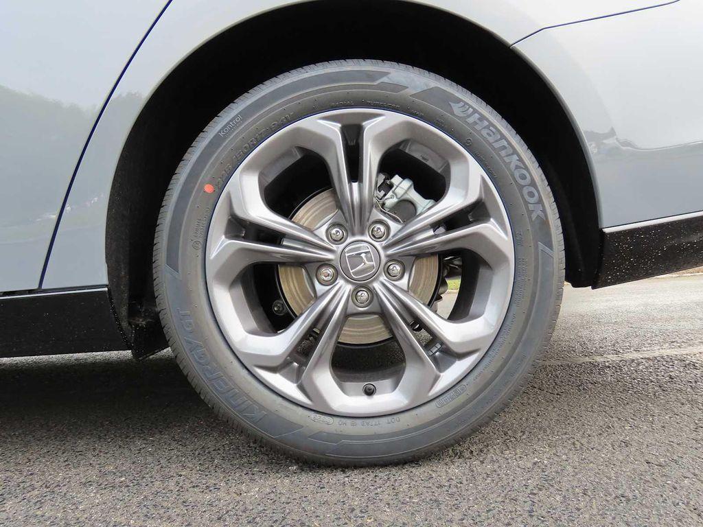 new 2025 Honda Accord Hybrid car, priced at $33,446