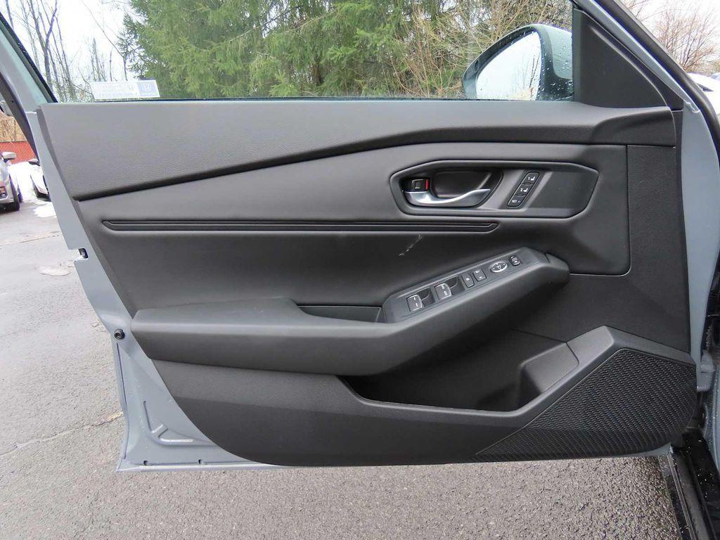 new 2026 Honda Accord Hybrid car, priced at $37,527