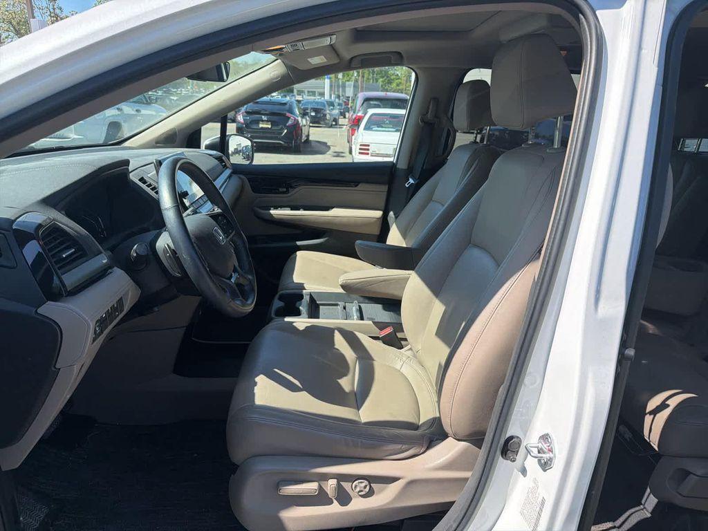 used 2023 Honda Odyssey car, priced at $36,988