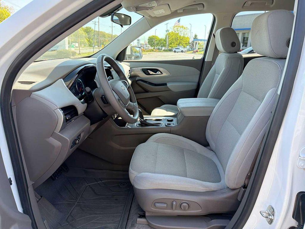 used 2019 Chevrolet Traverse car, priced at $21,388