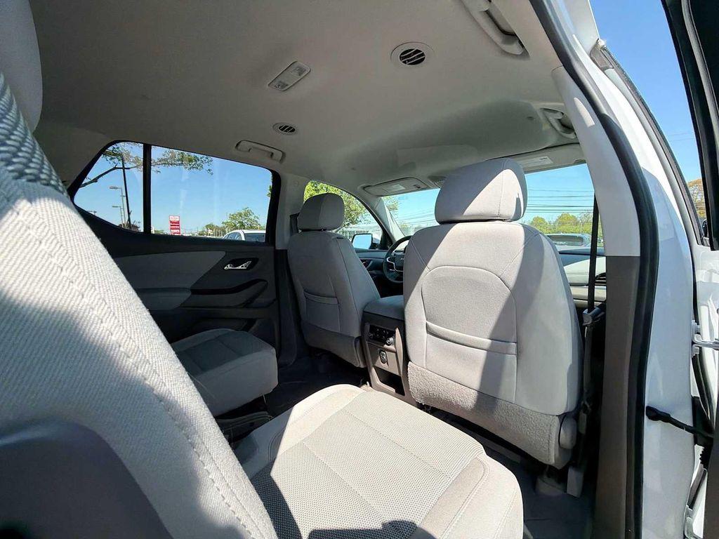 used 2019 Chevrolet Traverse car, priced at $21,388