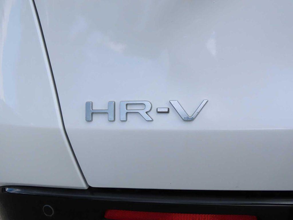 new 2027 Honda HR-V car, priced at $34,854
