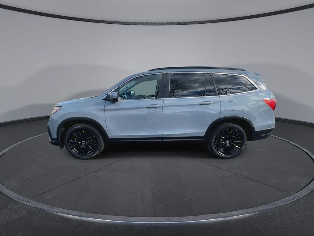 used 2022 Honda Pilot car, priced at $27,990