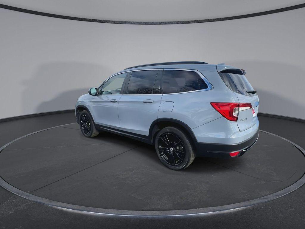 used 2022 Honda Pilot car, priced at $27,990