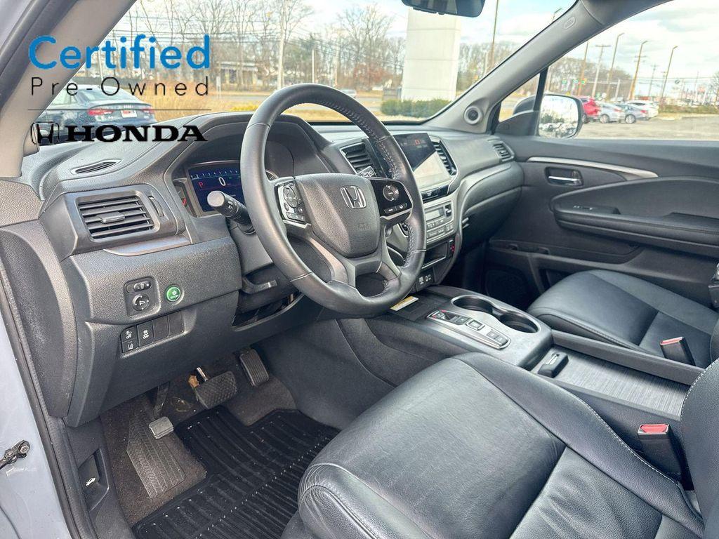 used 2022 Honda Pilot car, priced at $27,890