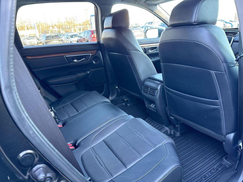 used 2017 Honda CR-V car, priced at $13,690