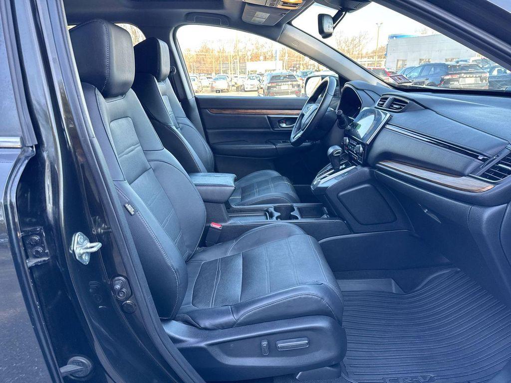 used 2017 Honda CR-V car, priced at $13,690