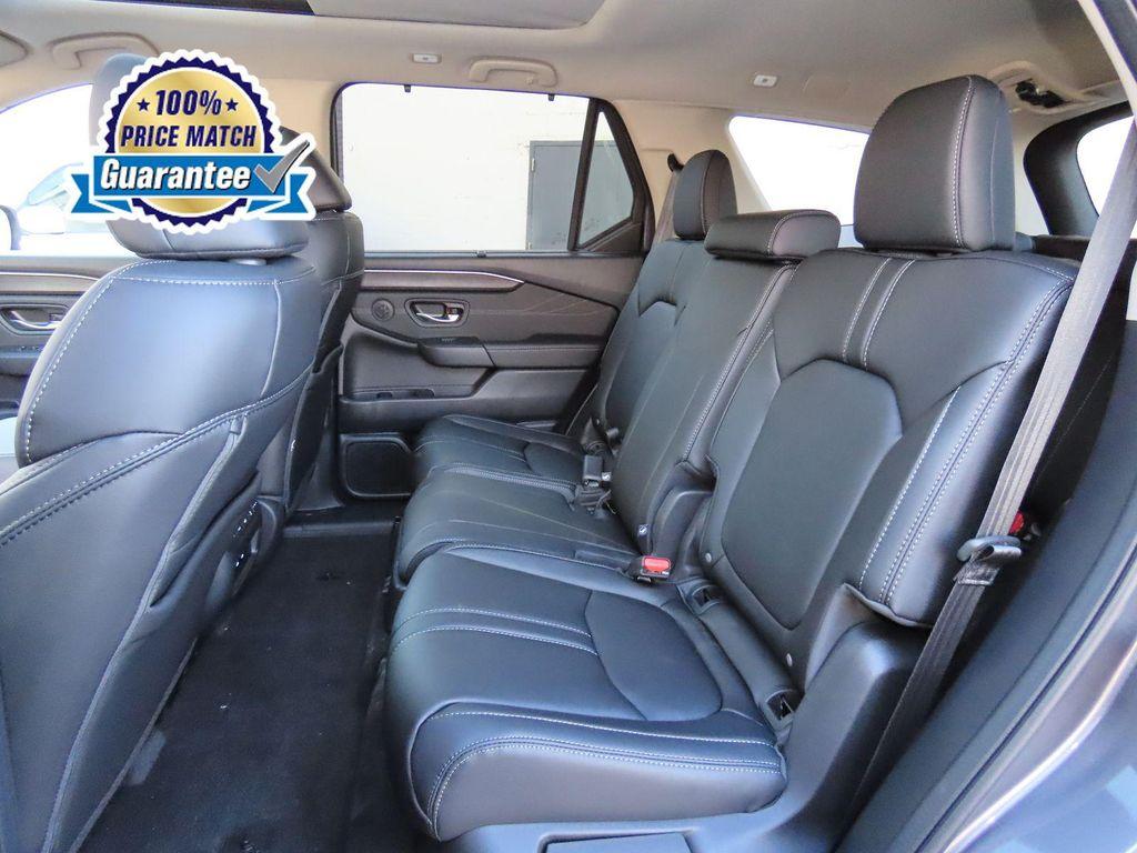 new 2026 Honda Pilot car, priced at $51,441