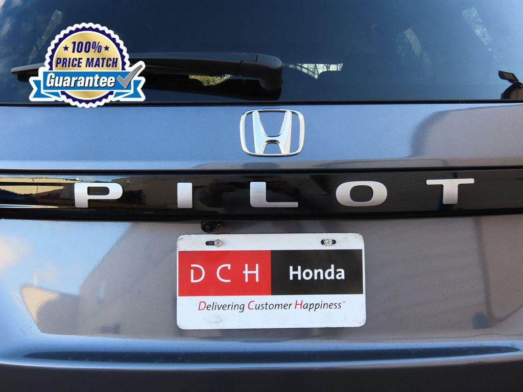 new 2026 Honda Pilot car, priced at $51,441