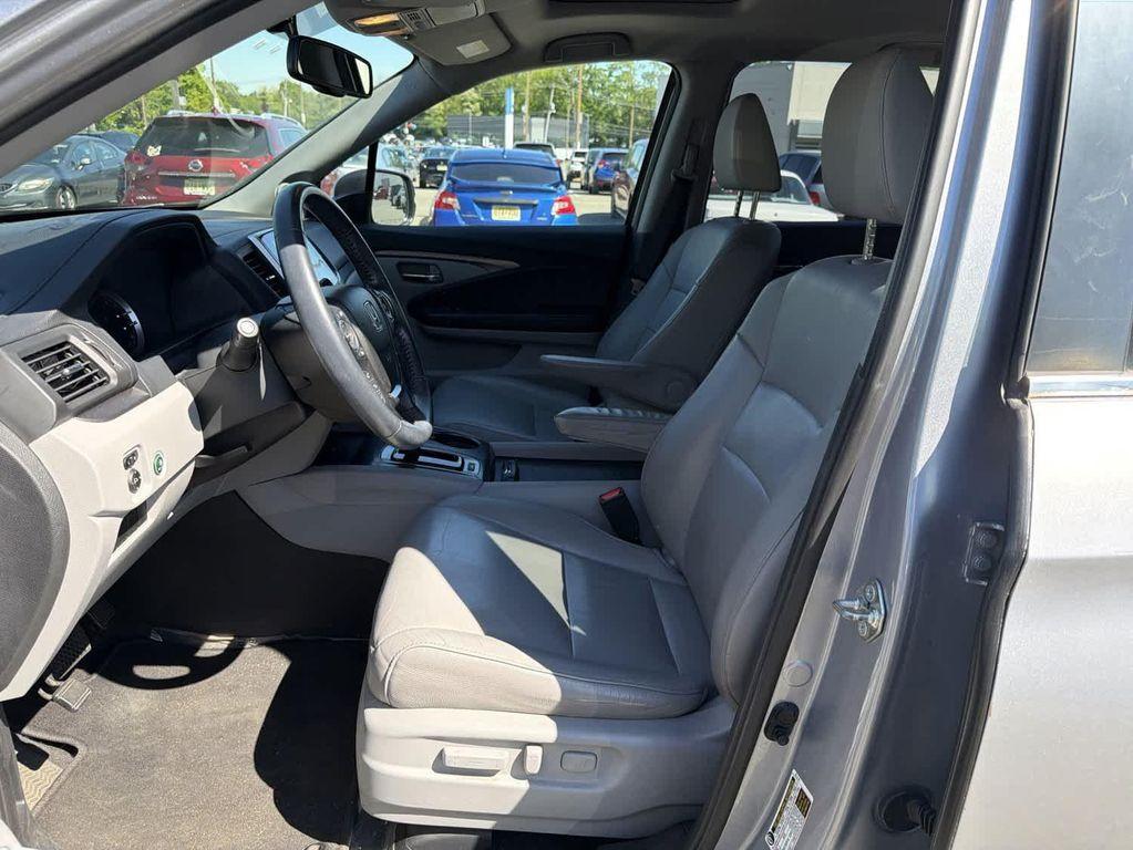 used 2017 Honda Pilot car, priced at $20,489