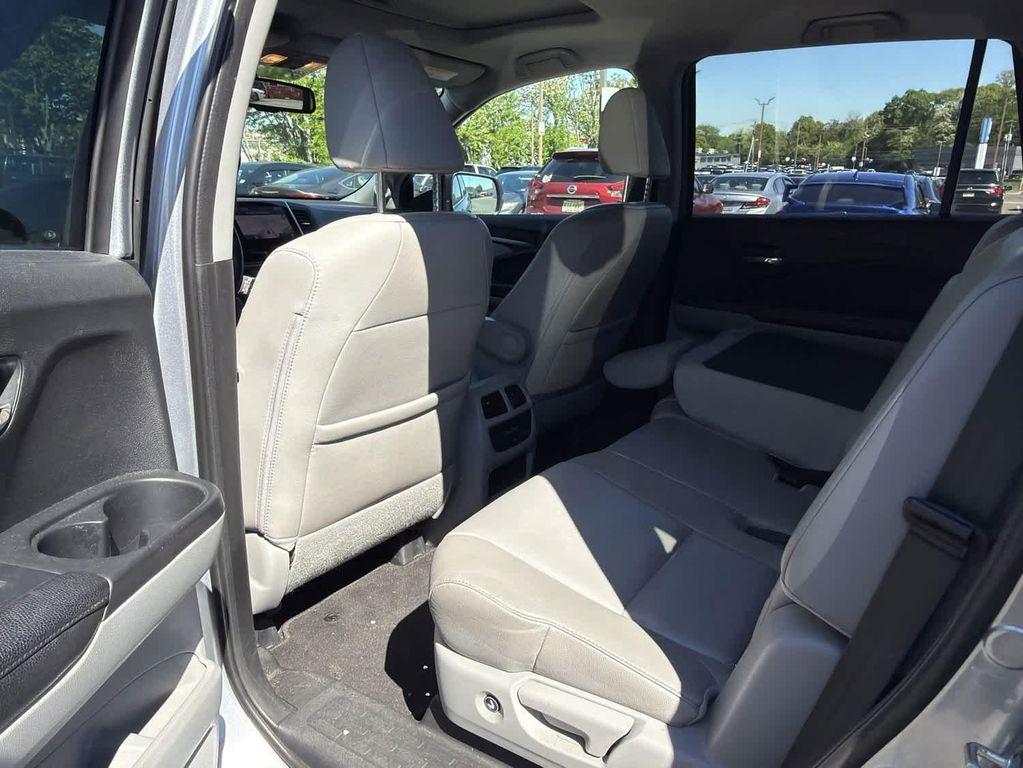 used 2017 Honda Pilot car, priced at $20,489