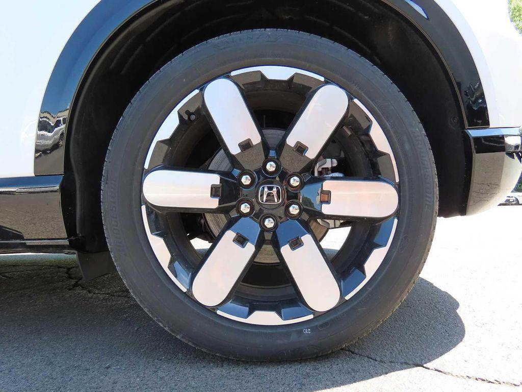 new 2026 Honda Prologue car, priced at $59,850