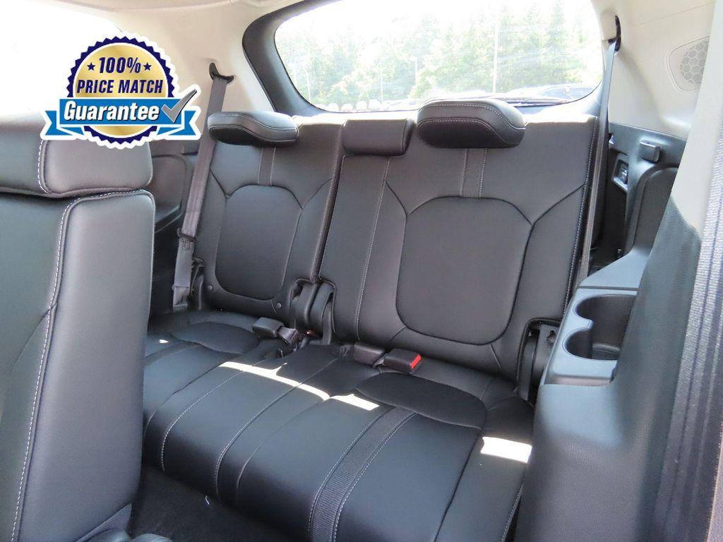 new 2025 Honda Pilot car, priced at $45,750