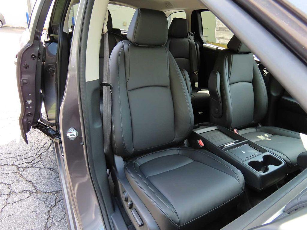 new 2026 Honda Odyssey car, priced at $46,392