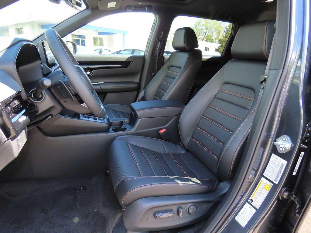 new 2026 Honda CR-V Hybrid car, priced at $44,000